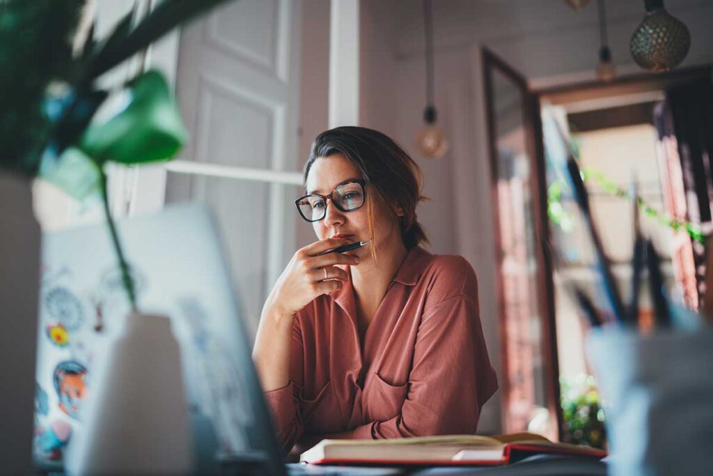 a person researches red flags when choosing a behavioral health emr